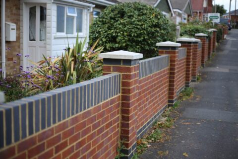Brick Wall Builders in Battle TN33